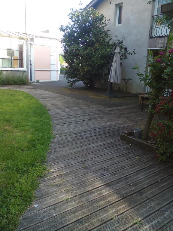 Chambres D'Hotes Au Grillon Dort Moustey Exterior photo