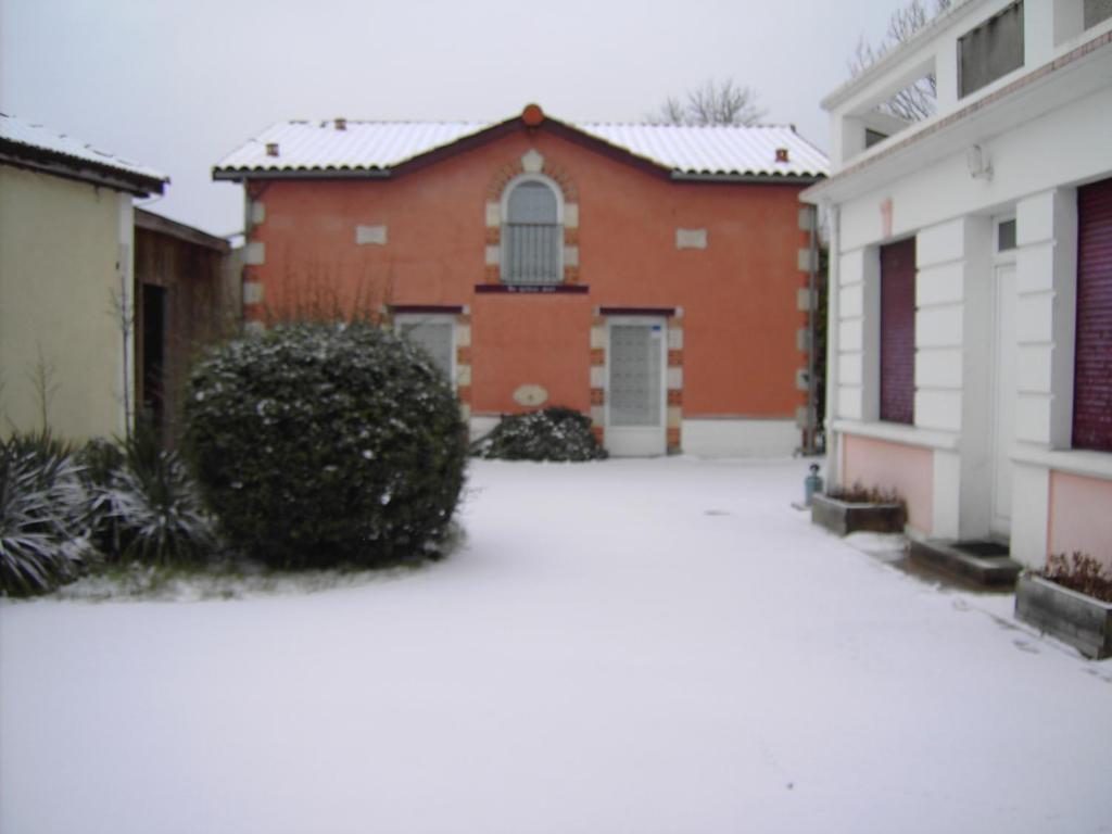 Chambres D'Hotes Au Grillon Dort Moustey Exterior photo